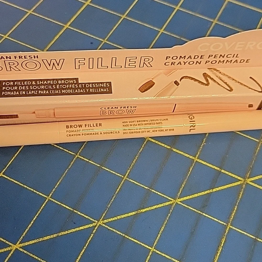 Covergirl Brow Filler Pomade Pencil Paddle Brush 400 Soft Brown 0.2g New in Box